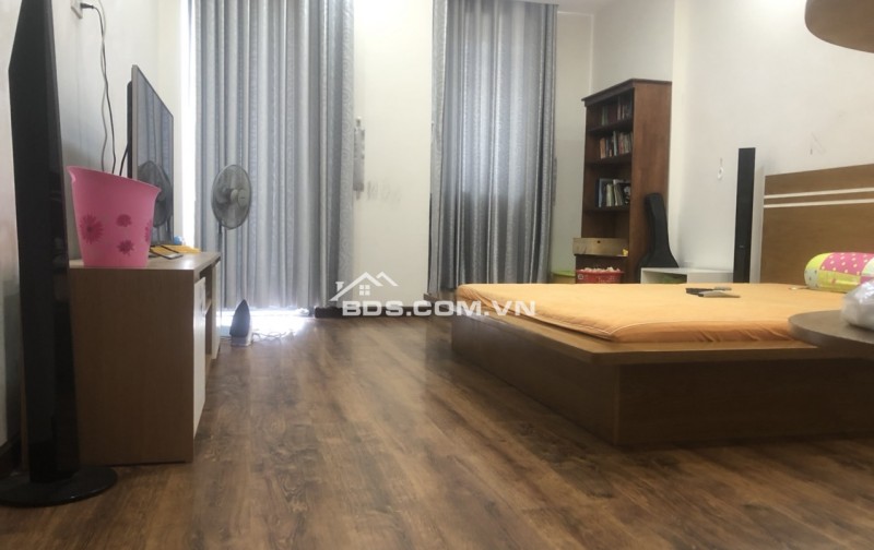 “Bán Nhà Có Thang Máy – Đường Cao Đức Lân, Quận 2 – Giá Tốt 18,5 Tỷ